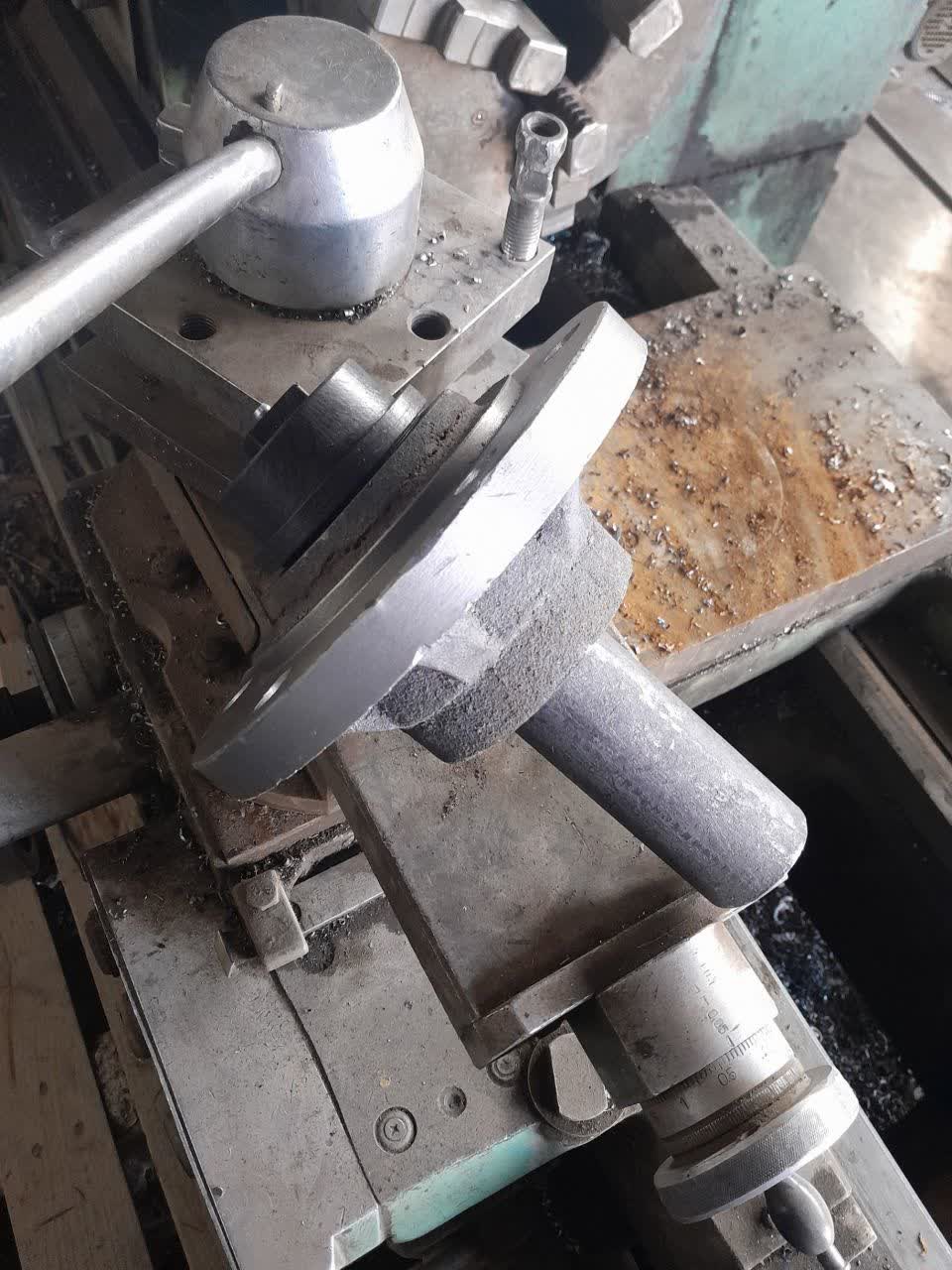 توپی چرخ محور نیسانی